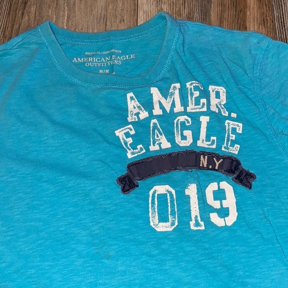 American eagle shirt - Picture 2 of 3